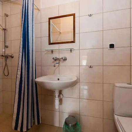 Domowa Przystan بيت ضيافة 3*